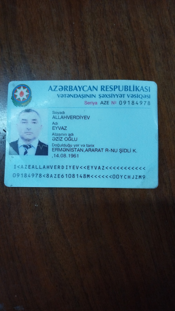 Salam.sms gəlib bu gün 20