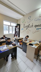 Çox gözəl tədris mərkəzidir. Güclü