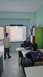 Çox gözəl tədris mərkəzidir. Güclü
