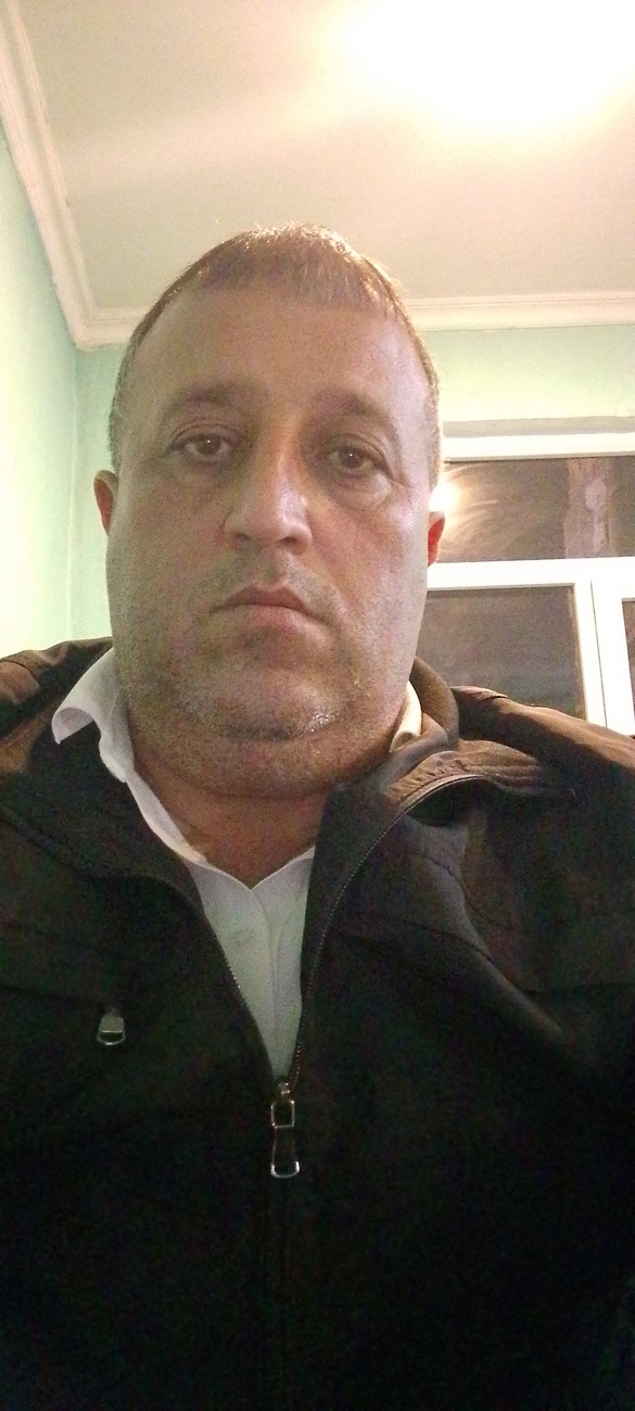 Salam her vaxtiniz xeyir .Men